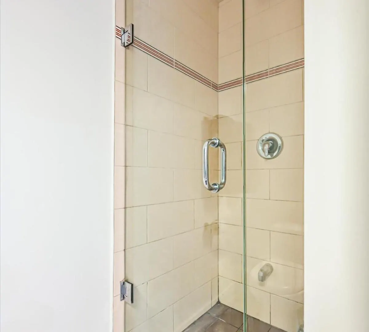 Apartment 1 Bedroom Oasis In Downtown Toronto Canada